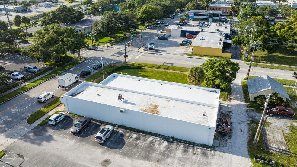 More Photos Of 2315 14th Ave, Vero Beach Medical For Sale