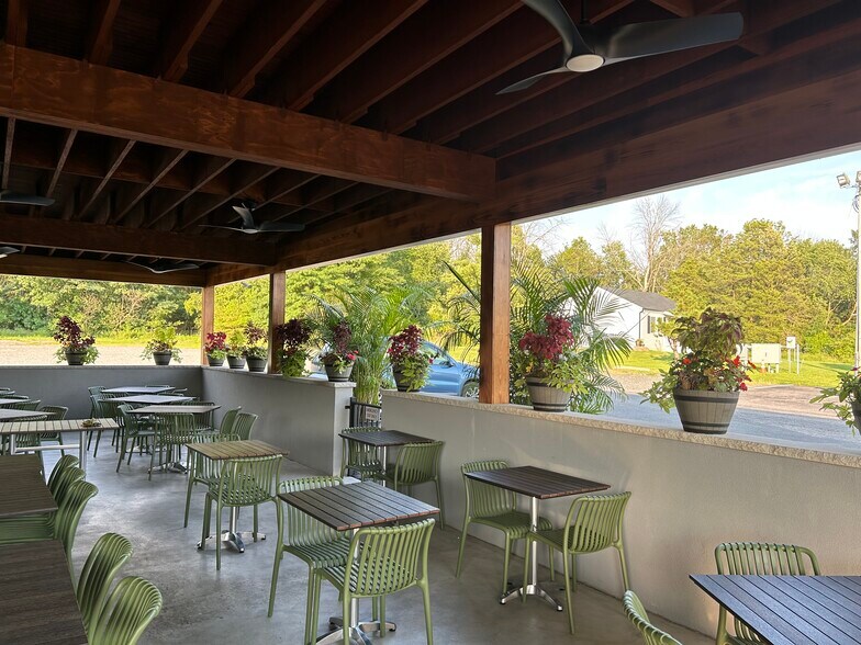 More Photos Of 452 Route 22 W, White House Station Restaurant For Sale