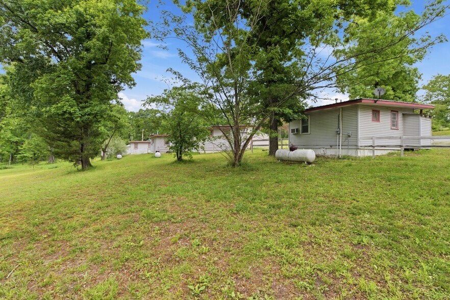 More Photos Of 34 Indian Oaks, Isabella Specialty For Sale