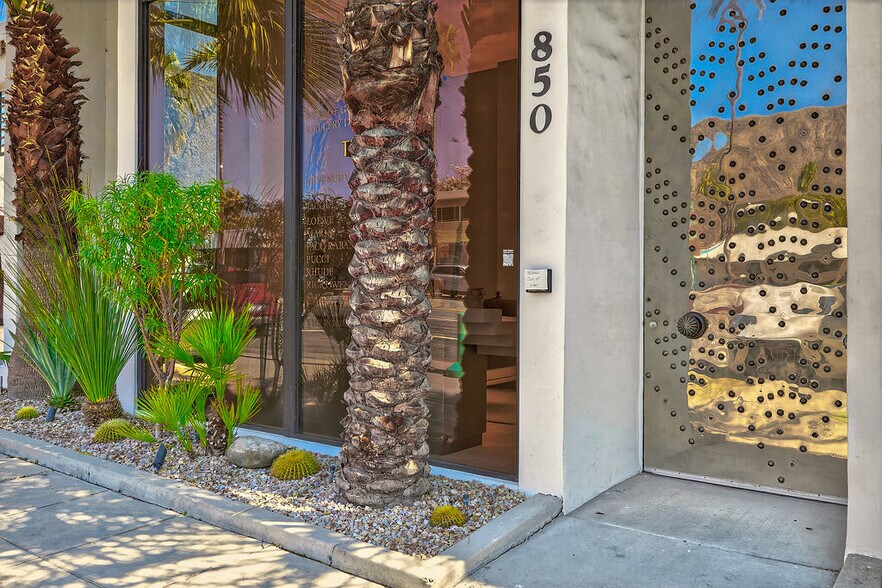 More Photos Of 850 N Palm Canyon Dr, Palm Springs Medical For Lease