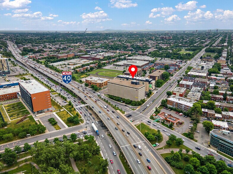 More Photos Of 1100 Boul Crémazie E, Montréal Office For Lease