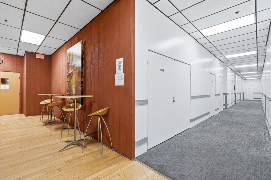 More Photos Of 403 S Raymond Ave, Pasadena Self Storage For Sale