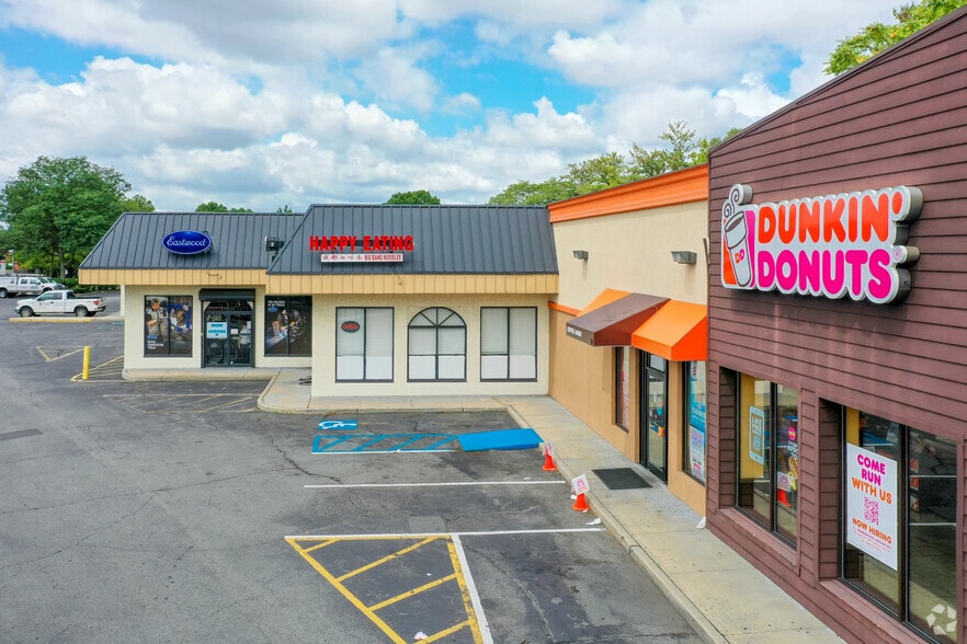 More Photos Of 691 US Highway 1, Edison Freestanding For Lease