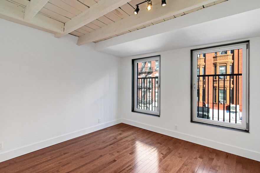 More Photos Of 360 Bedford Ave, Brooklyn Storefront Retail Residential For Sale