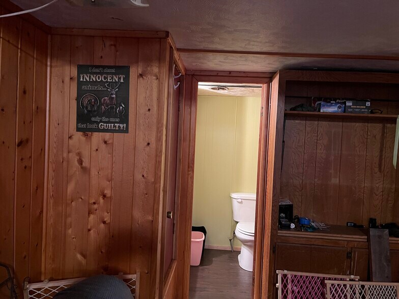 More Photos Of 27546 Reservation Rd, Daisy Land For Sale