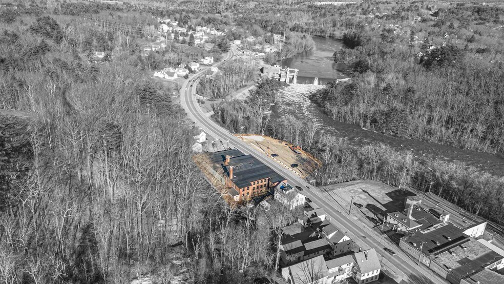 More Photos Of 174 N Main St, Franklin Light Manufacturing For Sale