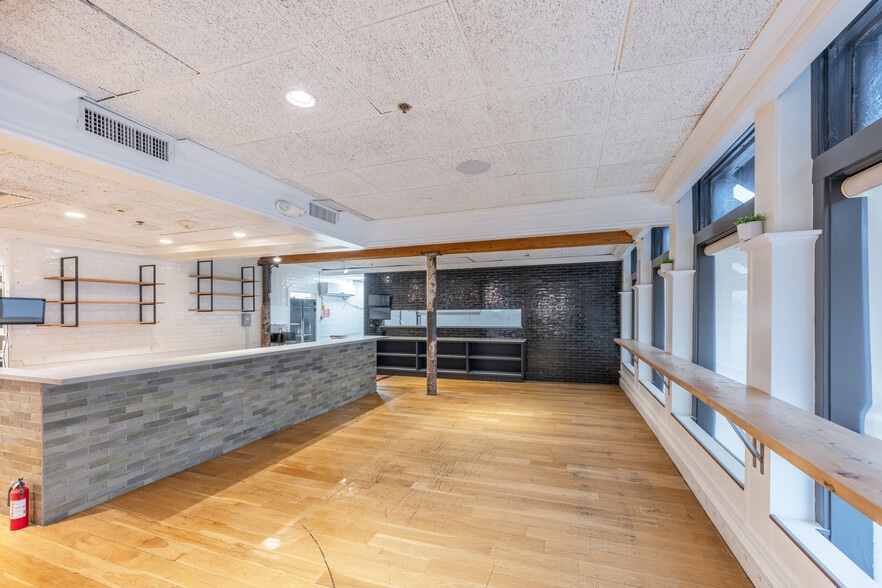 More Photos Of 334 S Water St, Providence Restaurant For Sale