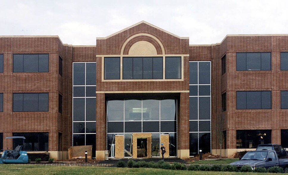 More Photos Of 1405 Route 206, Bedminster Office For Lease