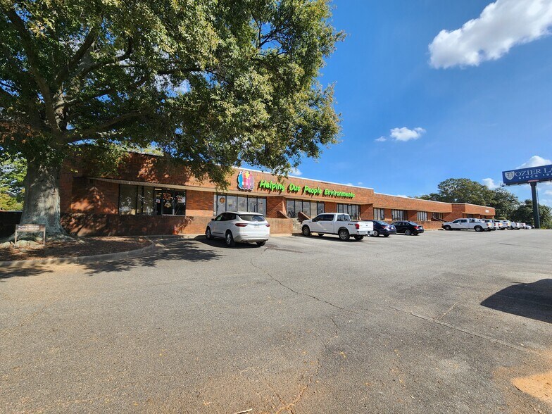 More Photos Of 750 Baconsfield Dr, Macon-Bibb Light Manufacturing For Lease