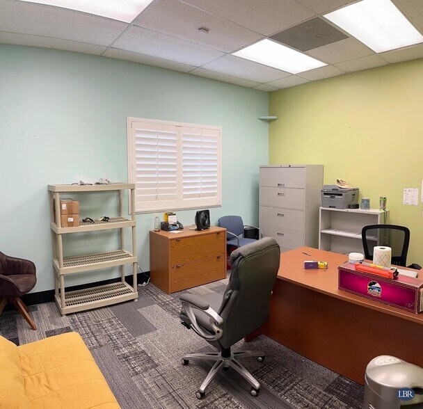 More Photos Of 4200 Dow Rd, Melbourne Unknown For Lease