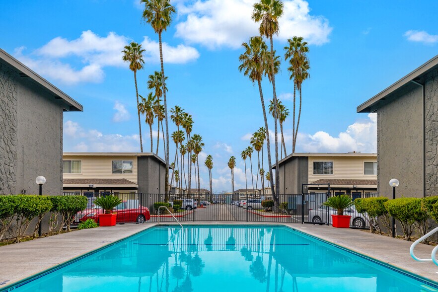 More Photos Of 1500 Howe Ave, Sacramento Apartments For Sale