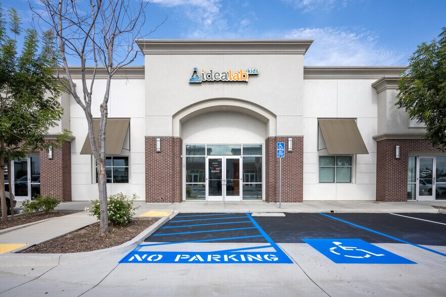 Primary Photo Of 3559 Allen Rd, Bakersfield Medical For Sale