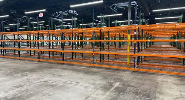 More Photos Of 404 W Guadalupe Rd, Tempe Manufacturing For Sale