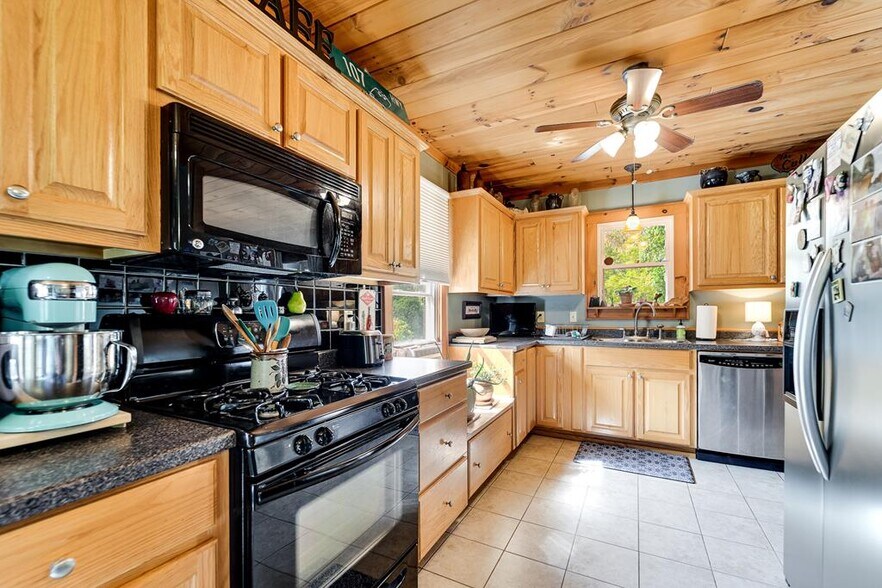 More Photos Of 3074 Old Cullowhee Rd, Cullowhee Apartments For Sale