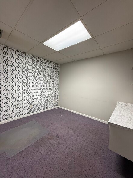 More Photos Of 1074 Southern Ave, Fayetteville Medical For Lease