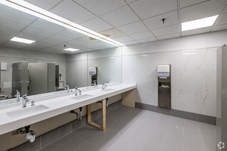 More Photos Of 200 Connecticut Ave, Norwalk Office For Lease