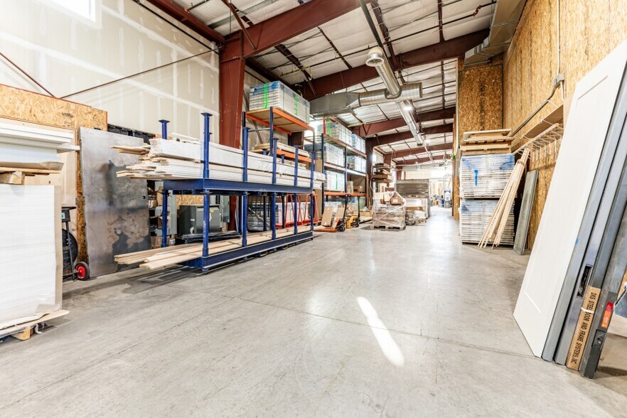 More Photos Of 441 W 12th St, Ogden Manufacturing For Lease
