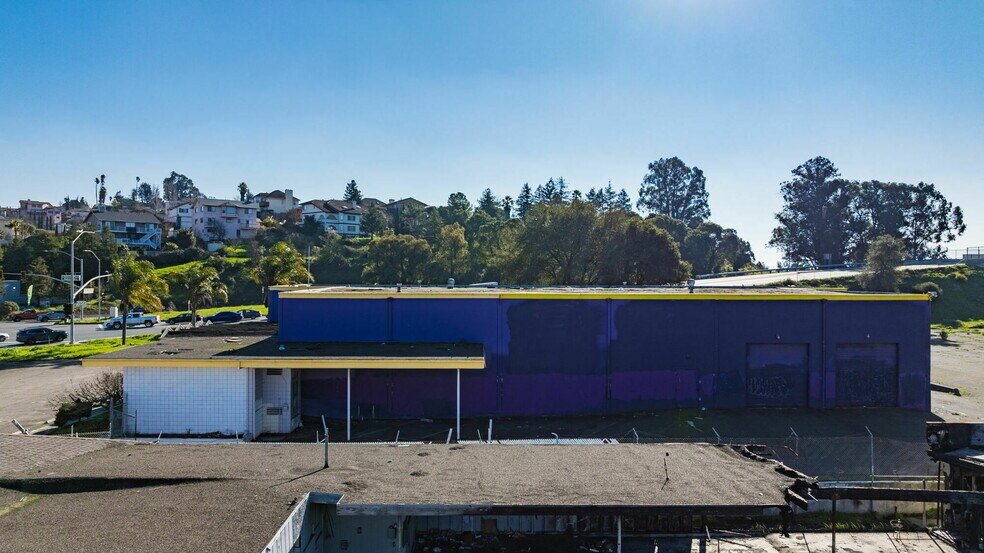 More Photos Of , Vallejo General Retail For Sale