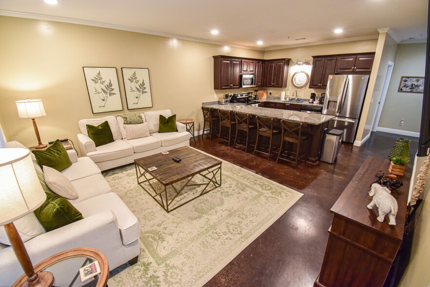 More Photos Of , Tuscaloosa Unknown For Sale