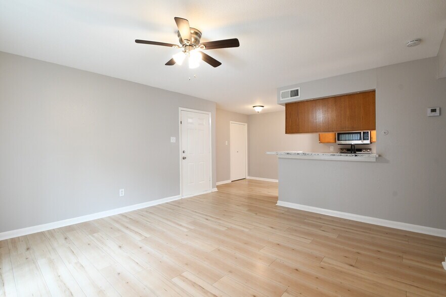 More Photos Of , Houston Multifamily For Sale