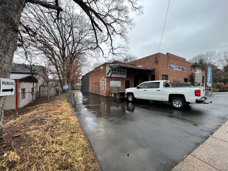 More Photos Of 776 Tolland St, East Hartford Warehouse For Sale