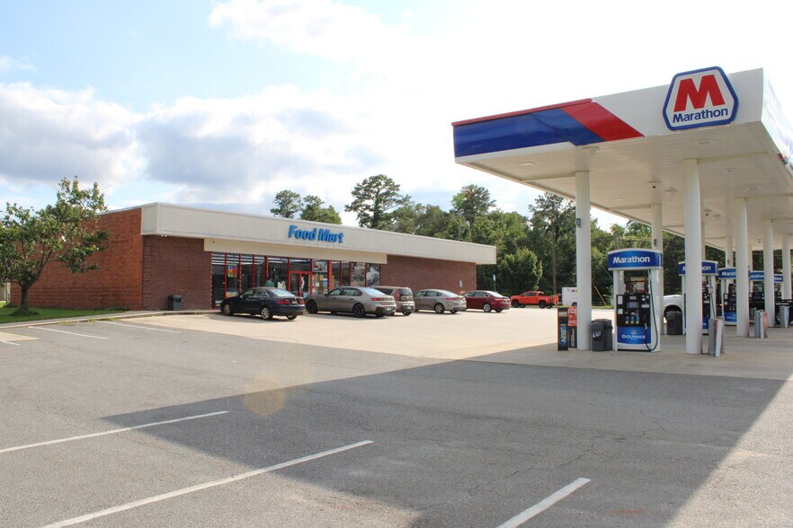Primary Photo Of 500 Wilson Dr, Centerville Service Station For Lease