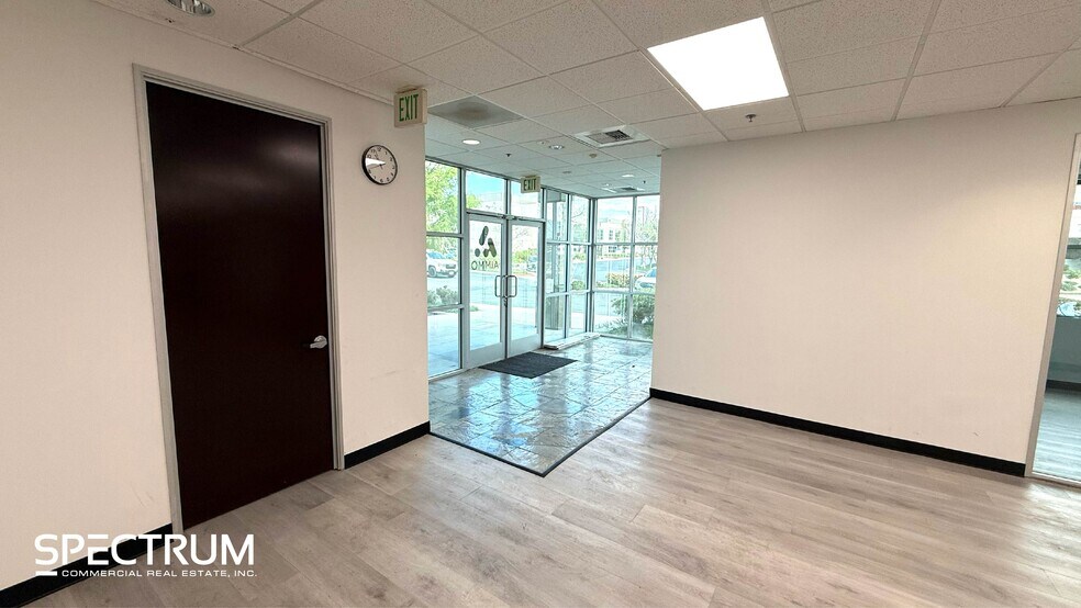 More Photos Of 26415 Summit Cir, Santa Clarita Office For Lease