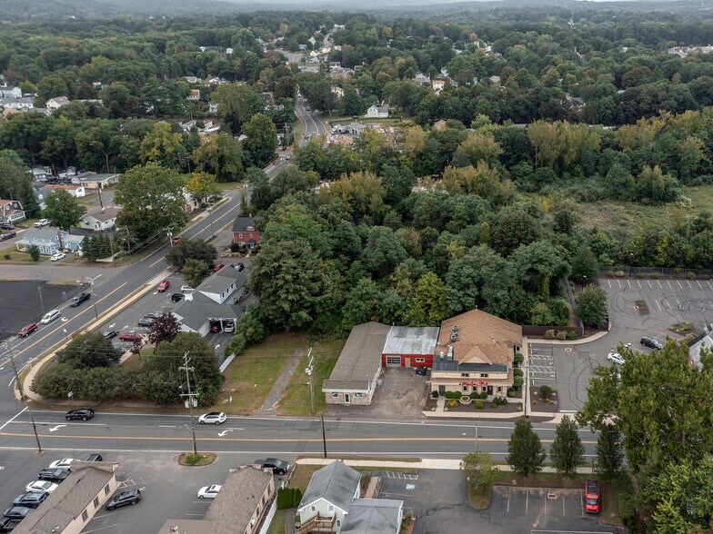 More Photos Of 388 Broad St, Bristol General Retail For Sale