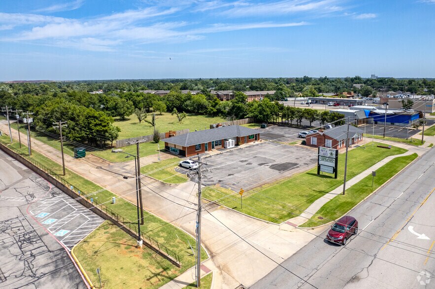 More Photos Of 7101 E Reno Ave, Oklahoma City General Retail For Sale