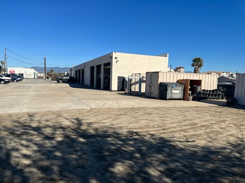 Primary Photo Of 17903 Valley Blvd, Bloomington Auto Repair For Lease