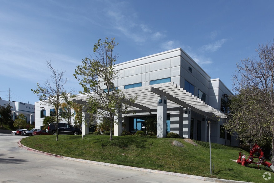 Primary Photo Of 939 S Andreasen Dr, Escondido Warehouse For Lease
