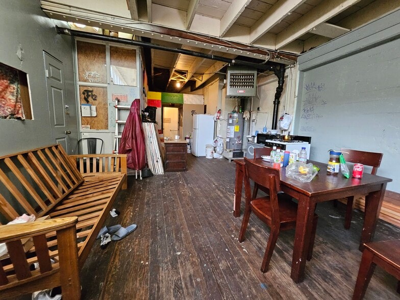 More Photos Of 380 Bayshore Blvd, San Francisco Service For Sale