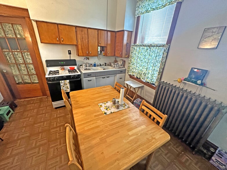 More Photos Of 13402 S Buffalo Ave, Chicago Apartments For Sale