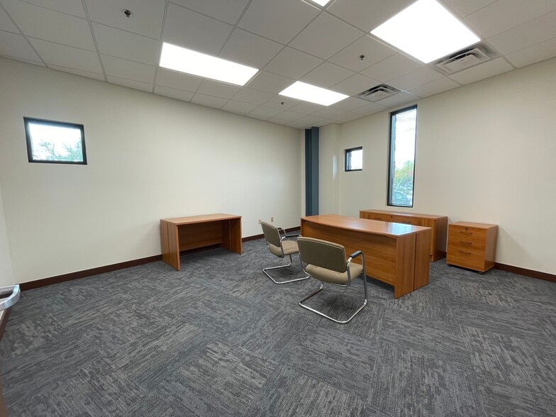 More Photos Of 7010 E Acoma, Scottsdale Office For Lease