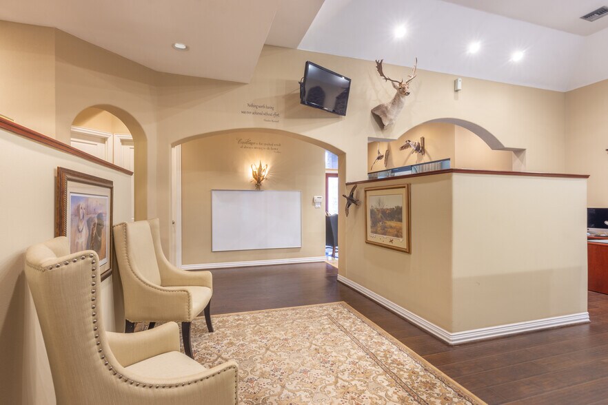 More Photos Of 17004 Grant Rd, Cypress Office For Sale