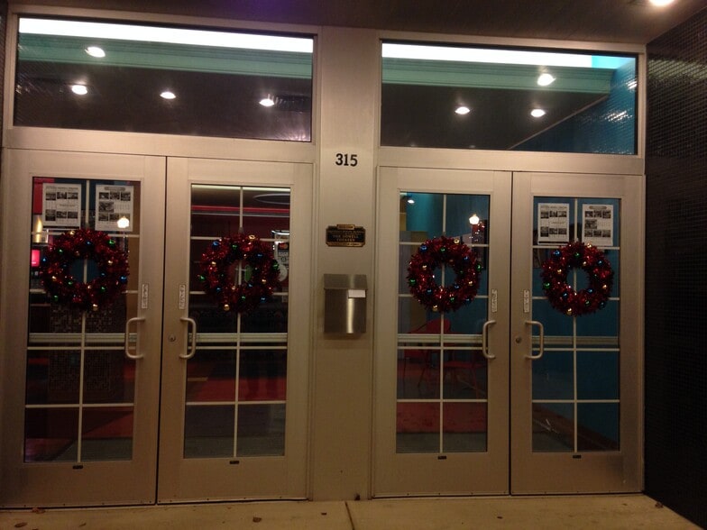 More Photos Of 315 E Grand River Ave, Howell Movie Theatre For Sale
