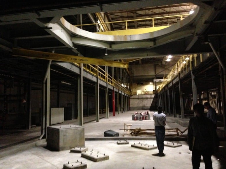 More Photos Of 701 Greylock St, Lee Manufacturing For Sale