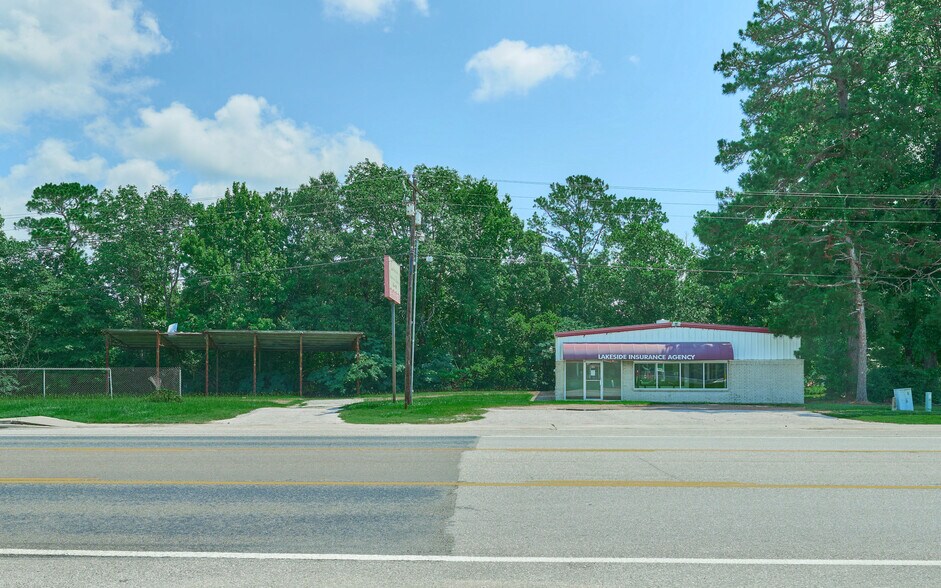 More Photos Of 182 S FM 356, Onalaska Office For Sale