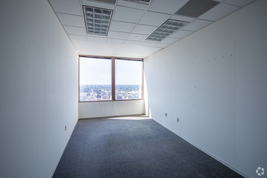 Photo of 39th Floor Ste 