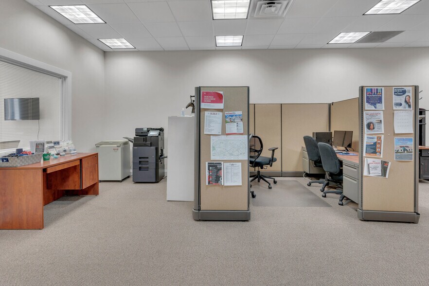 More Photos Of 111 Sunset Ave, Asheboro Office Residential For Sale