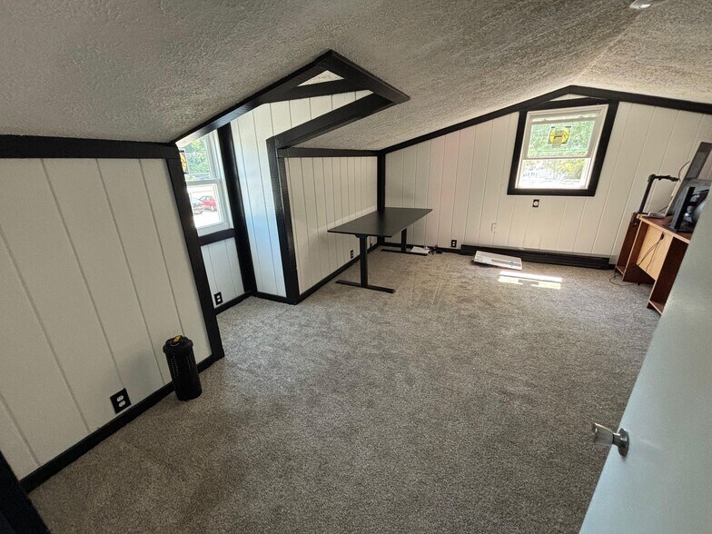 More Photos Of 11021-11025 Jefferson Ave, Newport News Auto Dealership For Sale