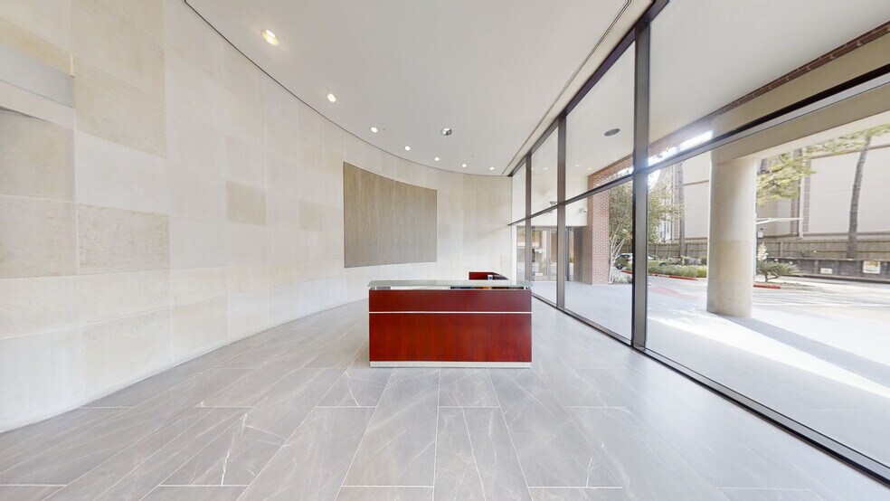 More Photos Of 510 Bering Dr, Houston Office For Lease