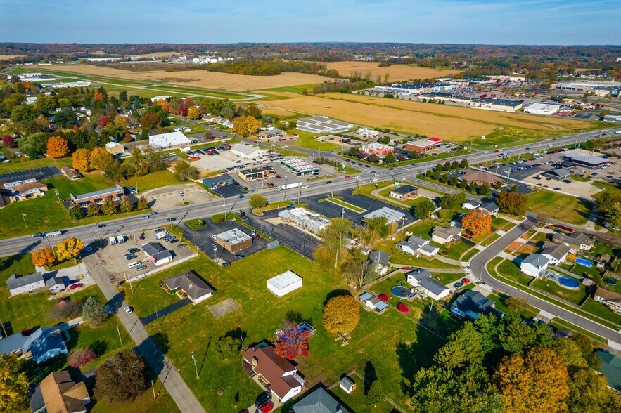 More Photos Of 1122 Hebron Rd, Heath Restaurant For Sale