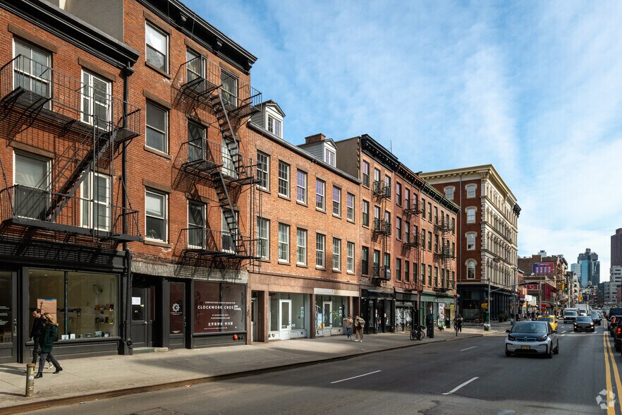 More Photos Of 323 Canal St, New York Storefront Retail Residential For Lease