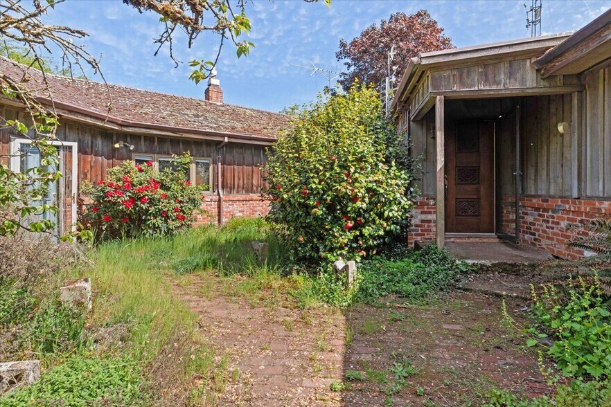 More Photos Of 17815 NE Courtney Rd, Newberg Land For Sale