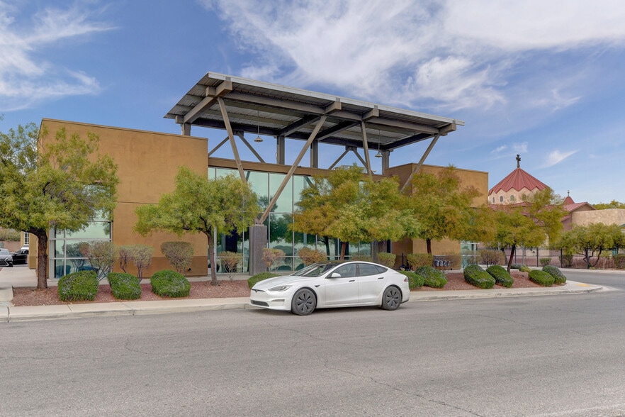 More Photos Of 6807 Ponderosa Way, Las Vegas Office For Lease