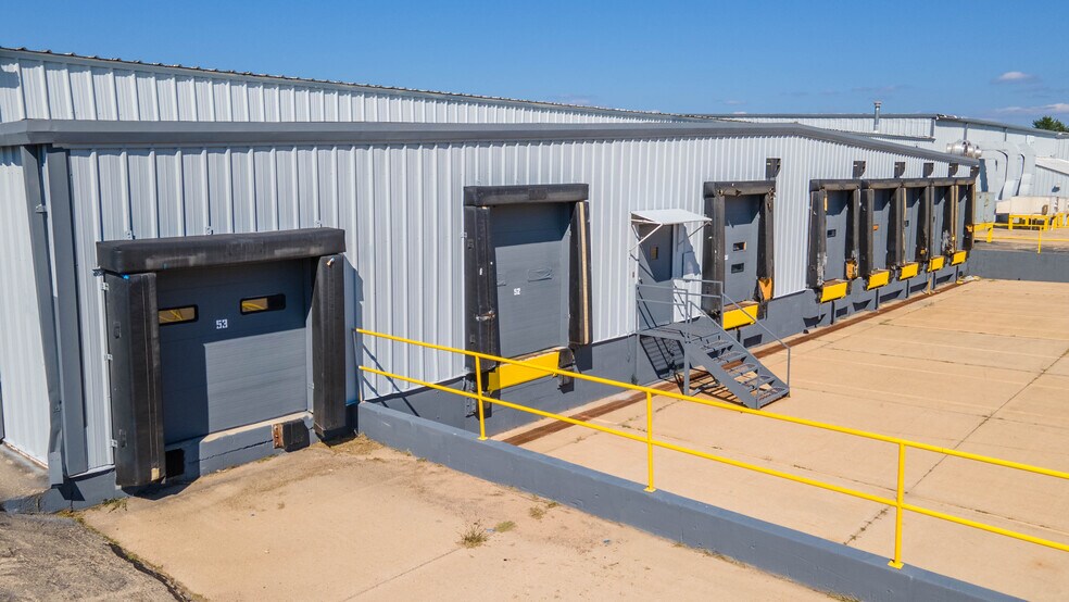 More Photos Of N9246 State Road 80, Necedah Warehouse For Lease