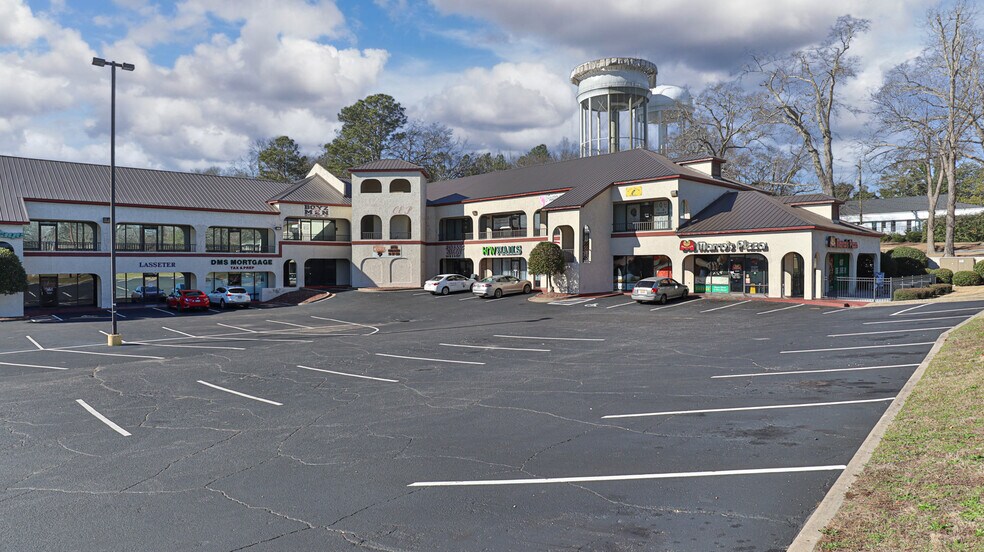 More Photos Of 2901 University Ave, Columbus Freestanding For Lease