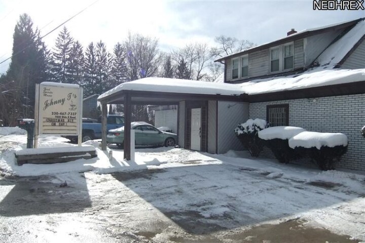 More Photos Of 7830 Olde 8 Rd, Macedonia Restaurant For Sale