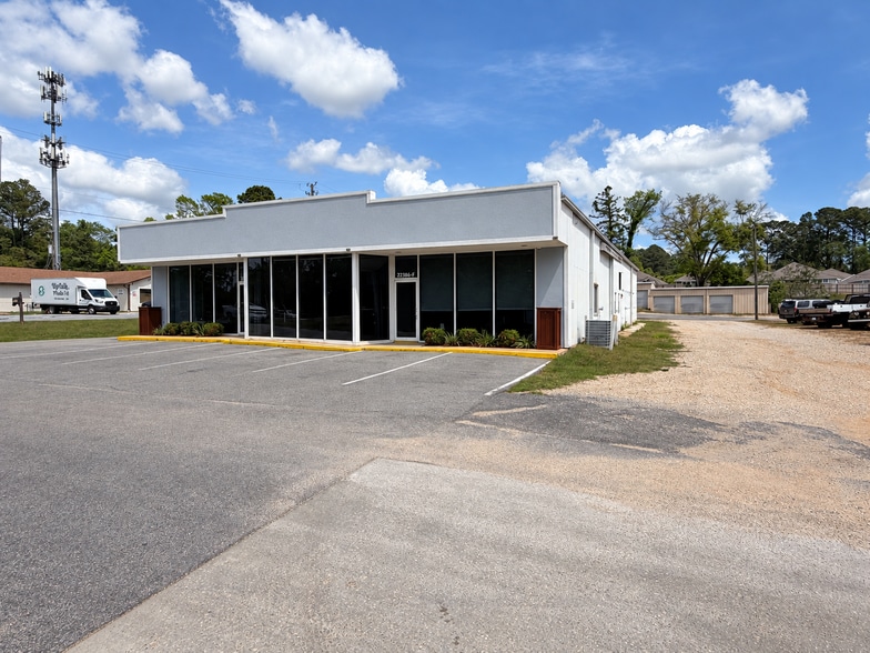 Primary Photo Of 22886 US Highway 98, Fairhope Flex For Sale